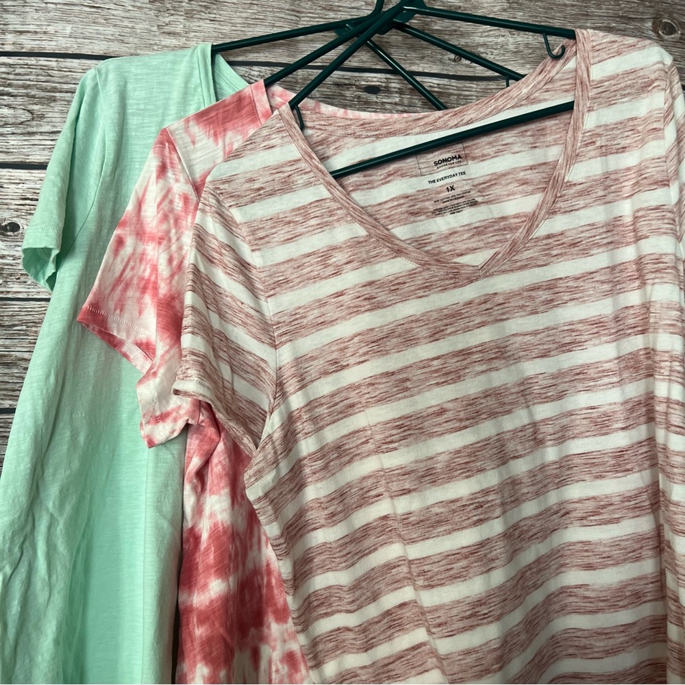 Bundle of 3 Woman’s Sonoma Vee Neck Tees 1X